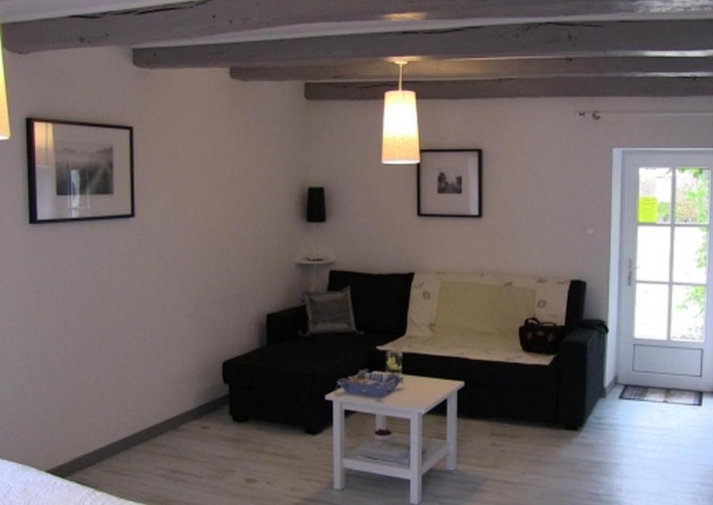 Relais De La Riniere Bed & Breakfast Le Landreau Ruang foto