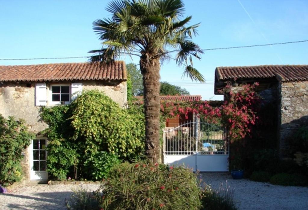 Relais De La Riniere Bed & Breakfast Le Landreau Bagian luar foto