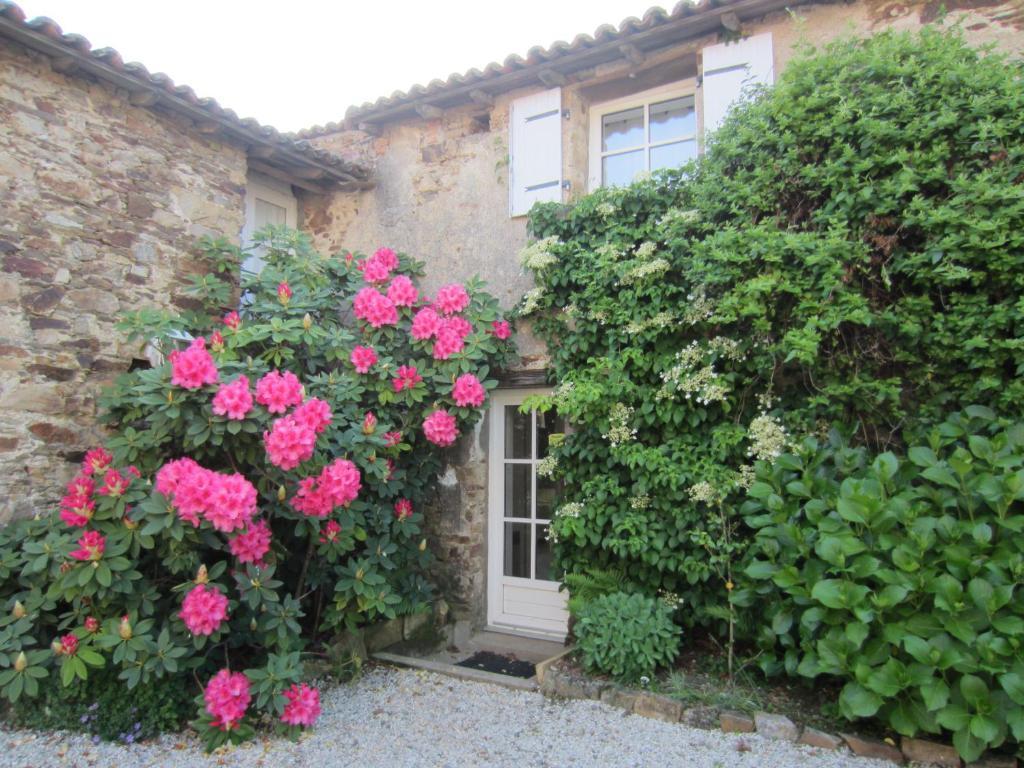 Relais De La Riniere Bed & Breakfast Le Landreau Bagian luar foto